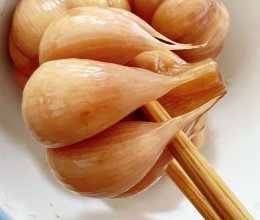 糖醋蒜的做法