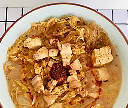 酸菜炖粉条（猪肉炖粉条）的做法