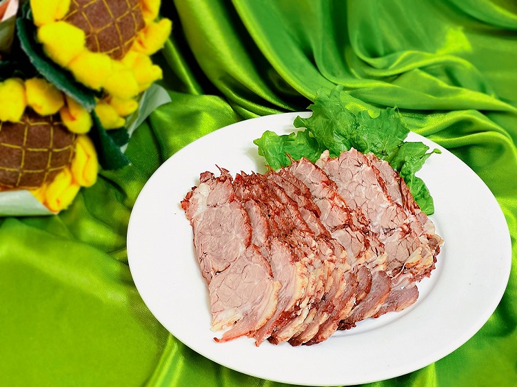 今天吃点啥呢?半酱牛肉的做法