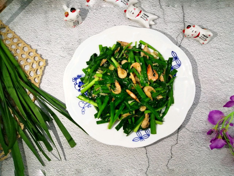 河虾炒韭菜的做法
