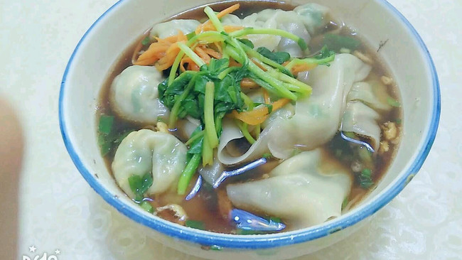 酸汤馄饨的做法