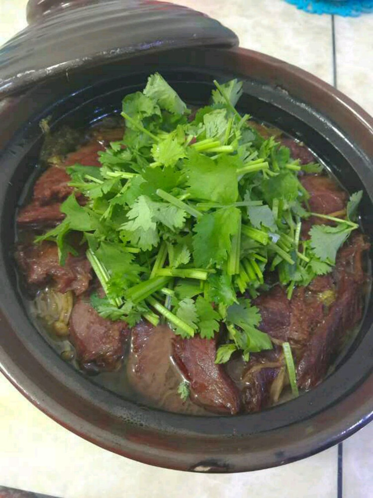 砂锅炖肉的做法