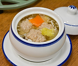 #流感季饮食攻略# 白菜银鱼肉丸汤的做法
