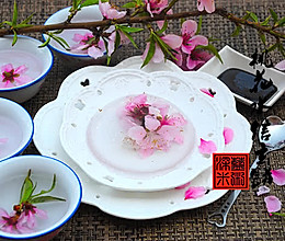 桃花水信玄饼——冰粉的做法