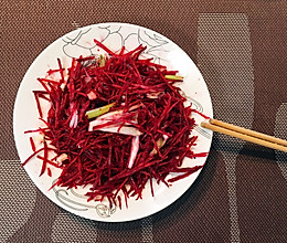 5分钟快手爽口小菜，凉拌甜菜，但糖尿病人需要注意的做法
