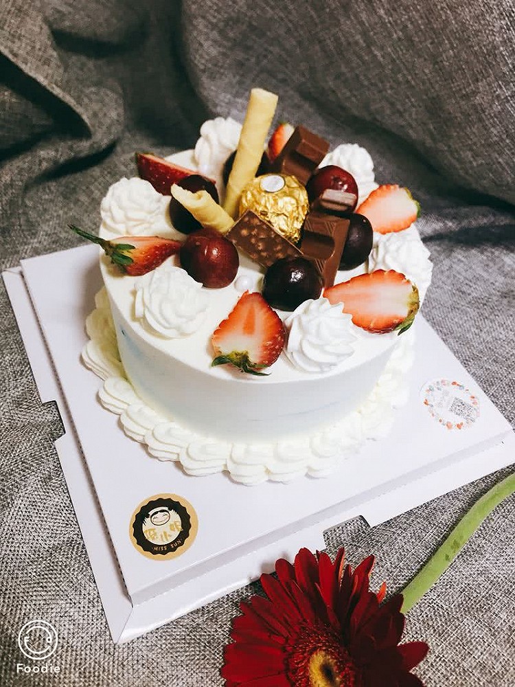 水果奶油生日蛋糕的做法