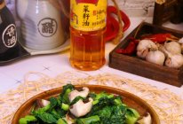 #中秋跟着金龙鱼外婆乡小榨菜籽油一起吃香喝辣#香菇炒青菜的做法
