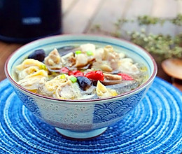 菌菇鸡汤的做法
