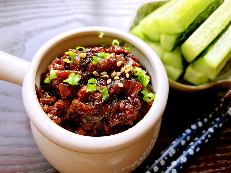 香菇鸡肉酱的做法