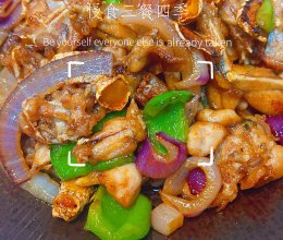 麻油姜爆炒田鸡的做法