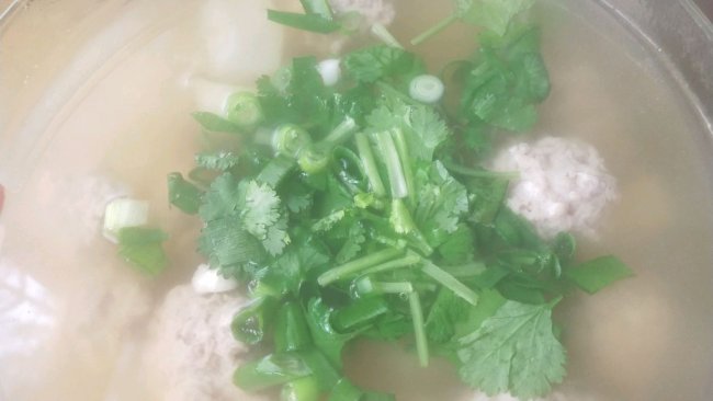 冬瓜肉丸汤的做法