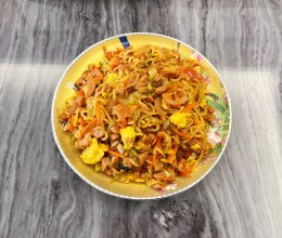 焖炒方便面的做法