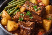 排骨土豆豆角一锅炖也太美味了吧～的做法