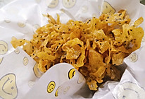 #憋在家里吃什么#炸豆皮（孜然或香辣）的做法