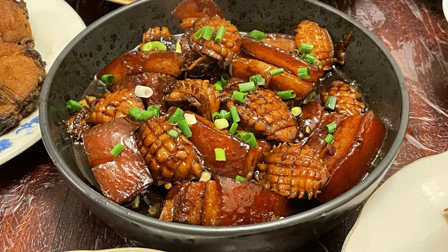 鲍鱼红烧肉的做法
