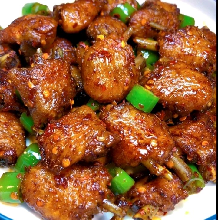 香辣鸡翅，巨好吃^ω^的做法