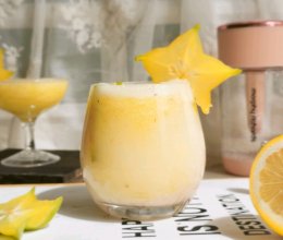 #15分钟周末菜#解油腻-杨桃雪梨气泡水的做法