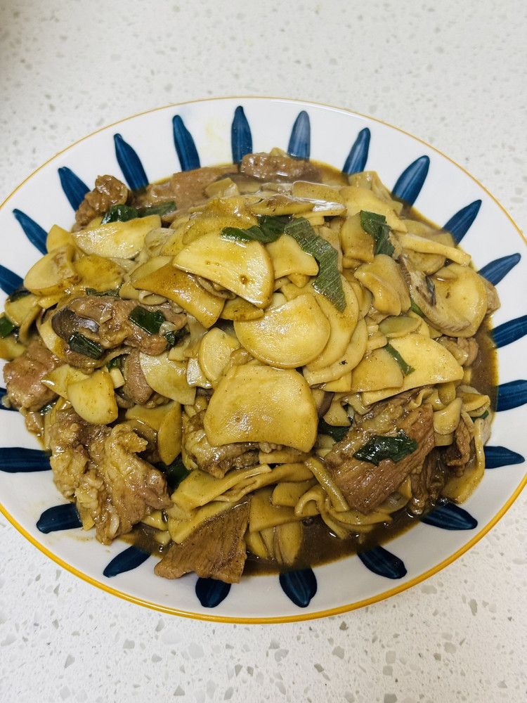 杏鲍菇炒肉的做法