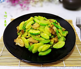 西葫芦炒肉片的做法