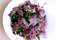 猪肺炒韭菜的做法
