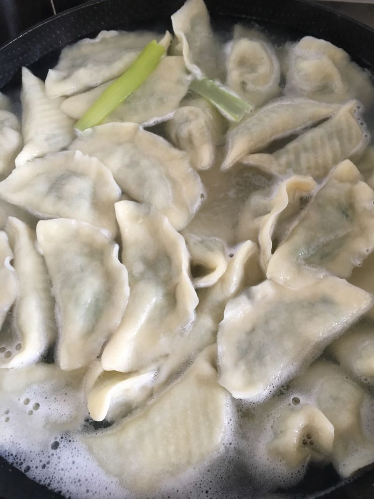 猪肉韭菜饺子的做法