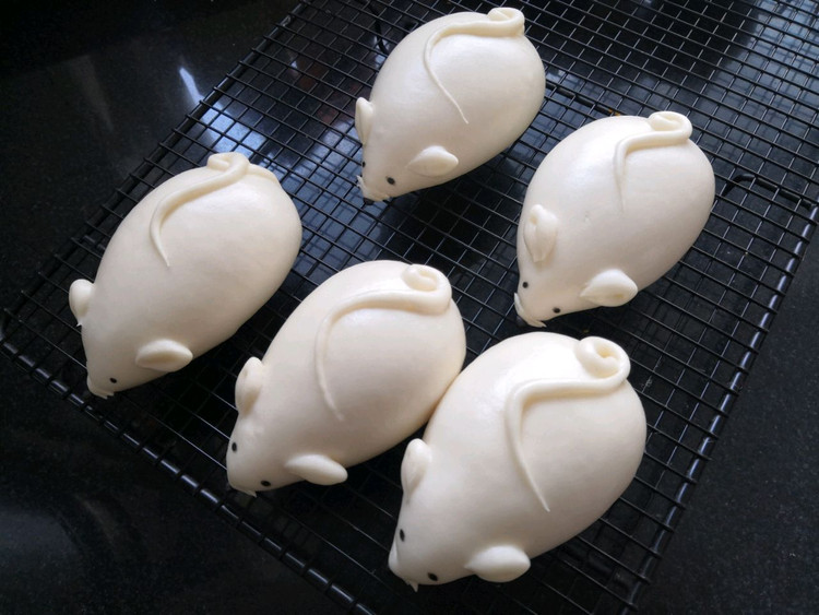 小老鼠馒头的做法