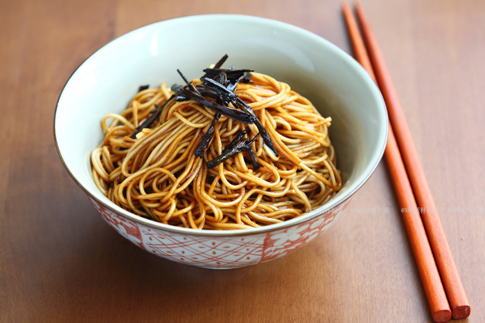 葱油拌面的做法