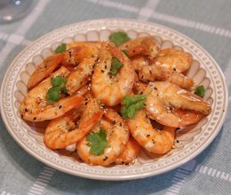 #美味开学季#无油低脂高蛋白的黑椒烤大虾的做法