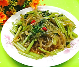 #合理膳食 营养健康进家庭#芹菜炒粉条的做法