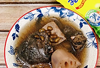 #黄河路美食#补肾黑豆乌鸡汤的做法