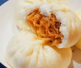 萝卜丝油渣粉丝包子的做法