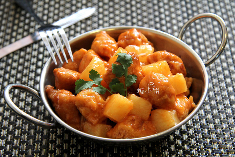 【酸甜菠萝鸡】的做法