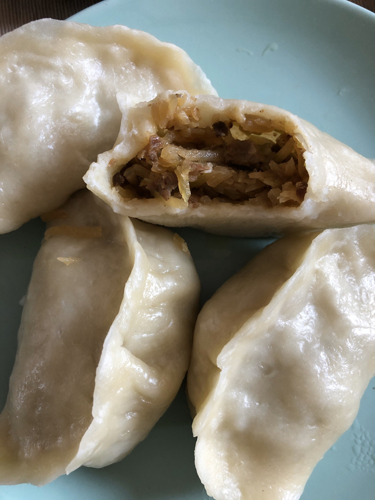 萝卜丝猪油渣大饺子的做法