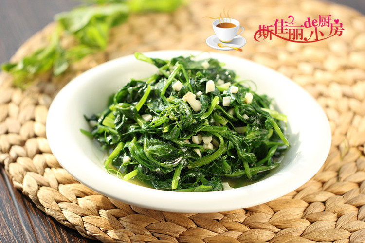 蒜蓉炒豌豆尖的做法