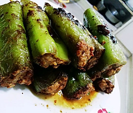敲好次滴青椒酿肉的做法