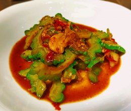 云南孔雀宴～舂苦瓜的做法