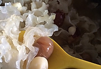 天气热了来碗清肠养颜的银耳红枣桂圆甜汤吧！的做法