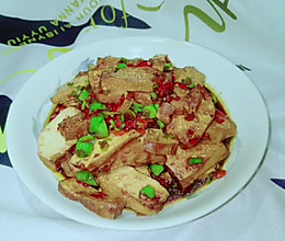 家常小炒五香豆腐的做法