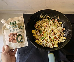 #厨房鲜香秘诀，太太乐松茸鲜，一餐一筷见鲜香#蛋炒饭的做法