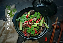 #美食视频挑战赛# 黄瓜冒鸭血【三块钱的美味家常菜】的做法