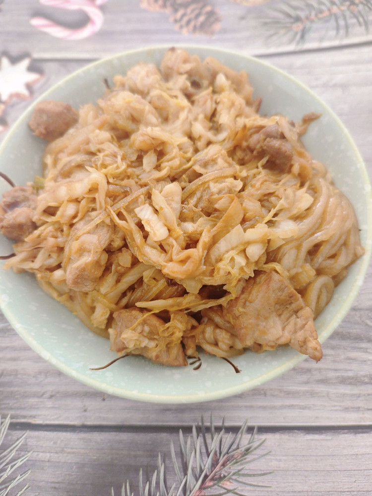 酸菜炒粉条的做法