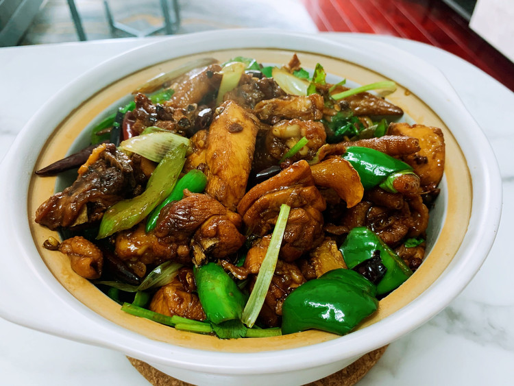既下酒又下饭的山东炒鸡的做法
