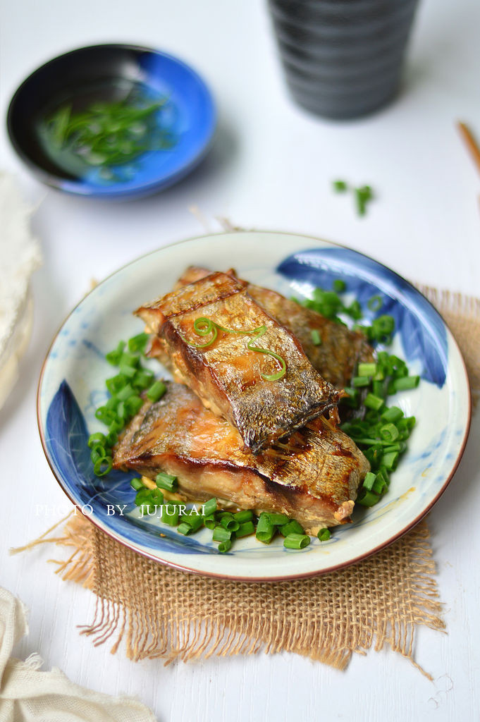 #长帝e•Bake互联网烤箱之——葱香烤带鱼的做法