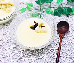 香蕉牛奶炖蛋的做法