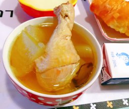 秋冬滋补汤水系列_虎乳菌鸡腿汤的做法