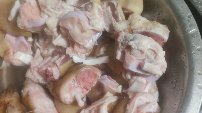 麻辣蹄花鸡的做法