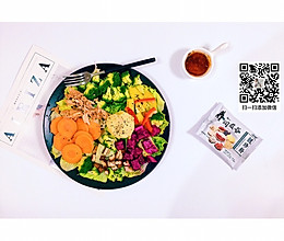 减脂餐～金枪鱼蔬菜沙拉的做法