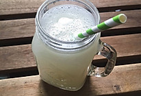 蒸微萝卜雪梨汁的做法