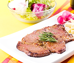 红酒烤牛排的做法