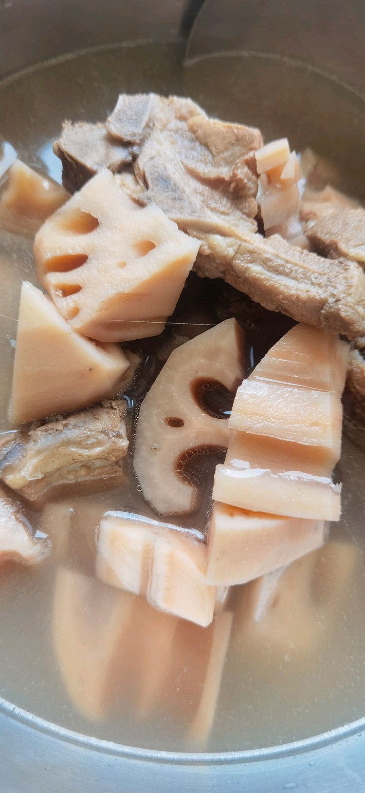 排骨藕汤的做法